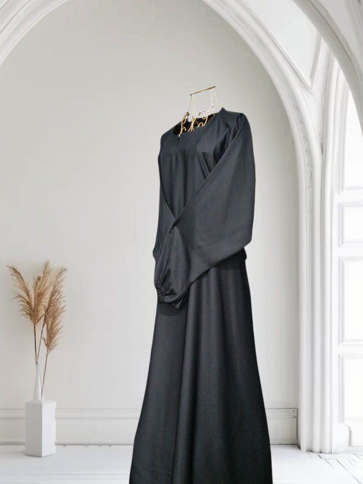 Shop Pure Silk Abayas – Black, White, Green & More