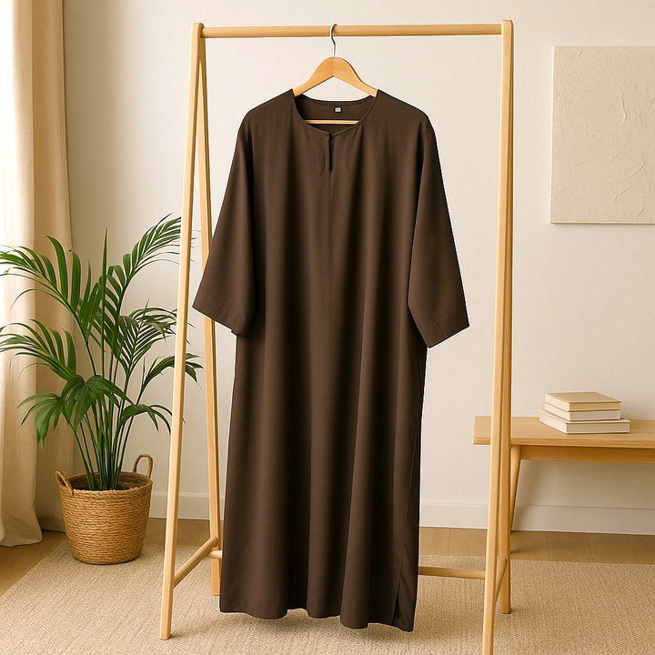 5 Must-Have Linen Abayas to Add to Your Summer Wardrobe