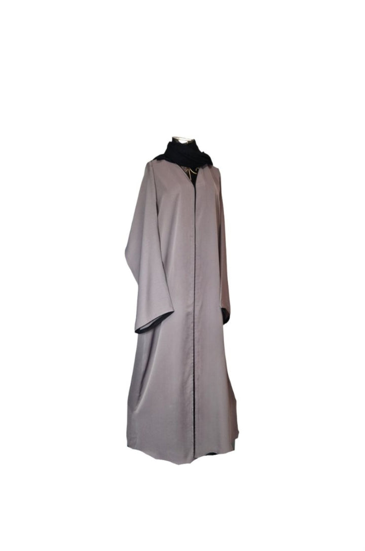 Zarqa Abaya
