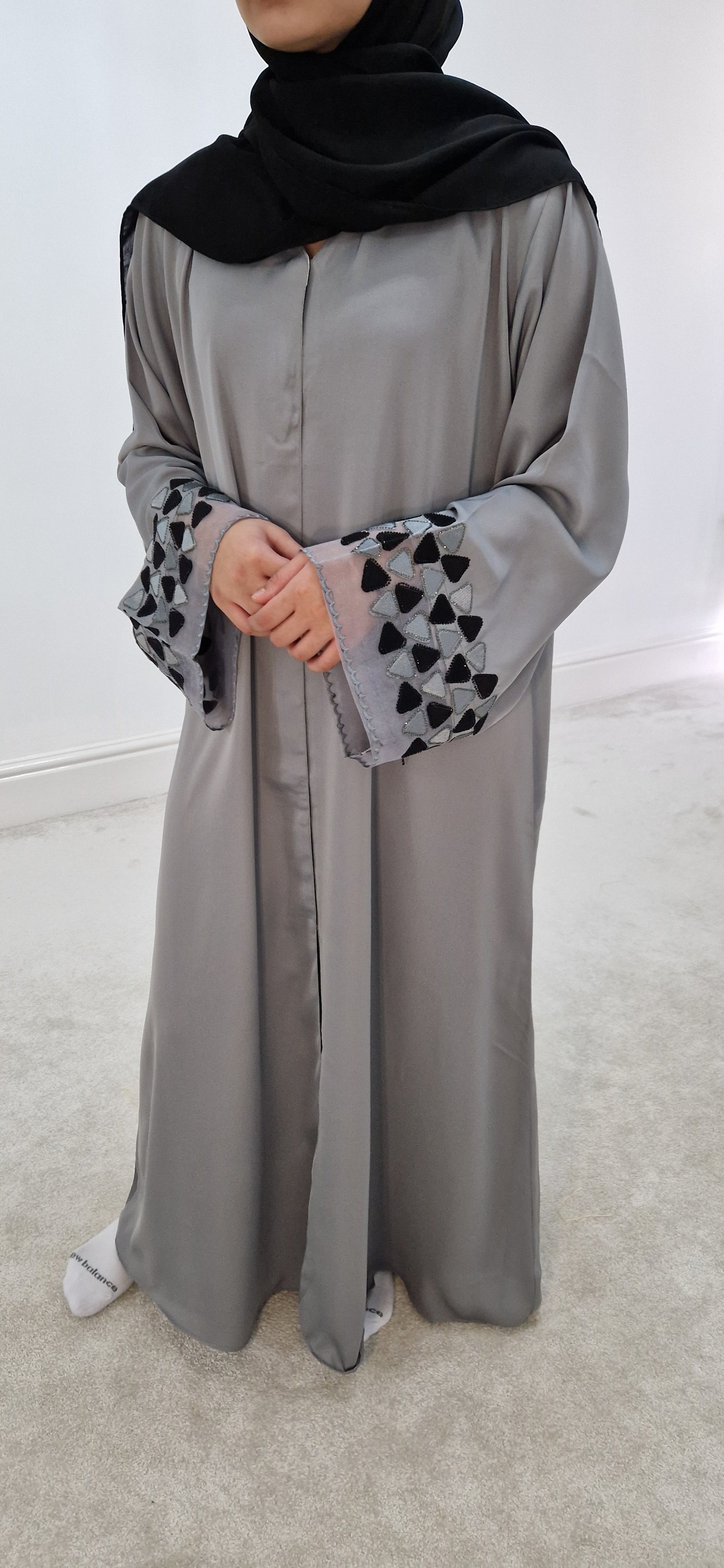 HANA ABAYA