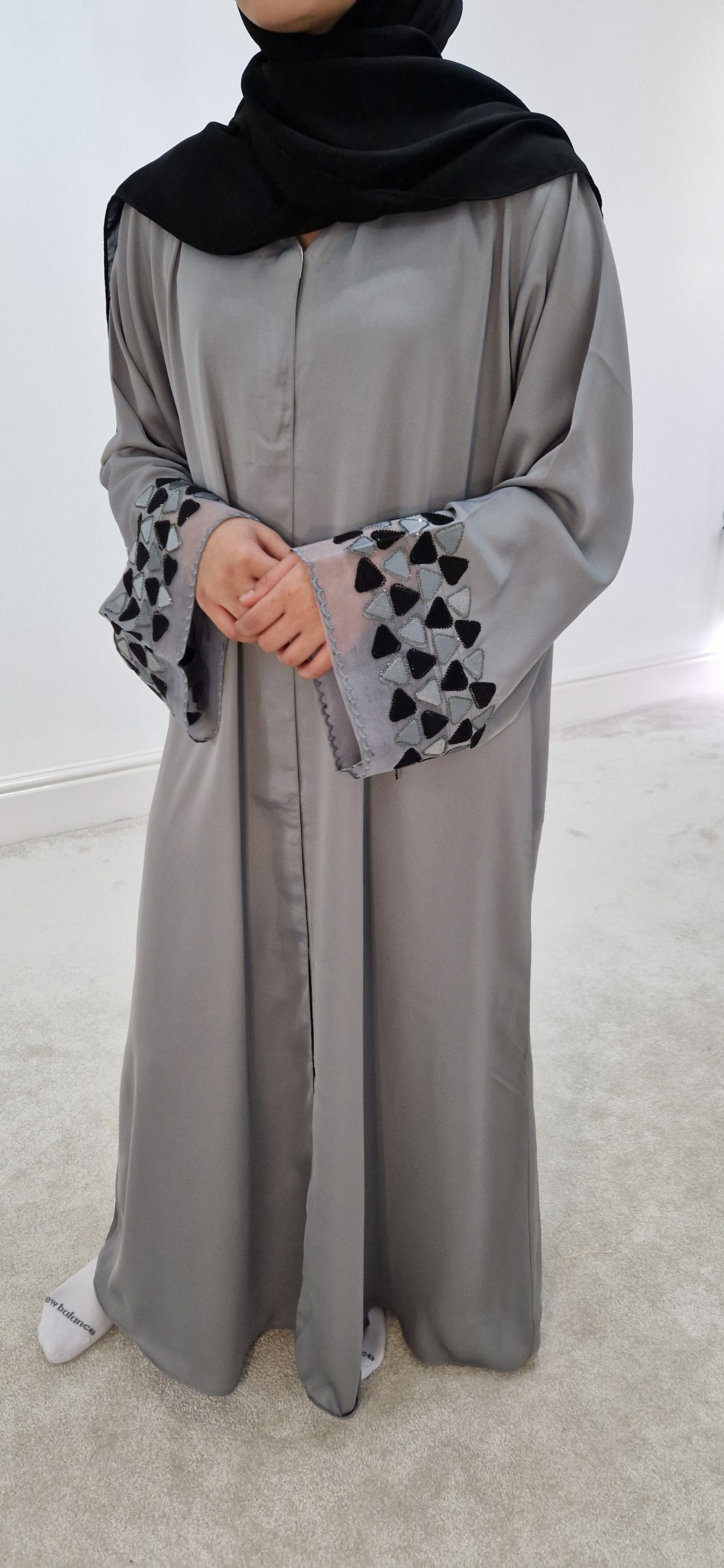 HANA ABAYA