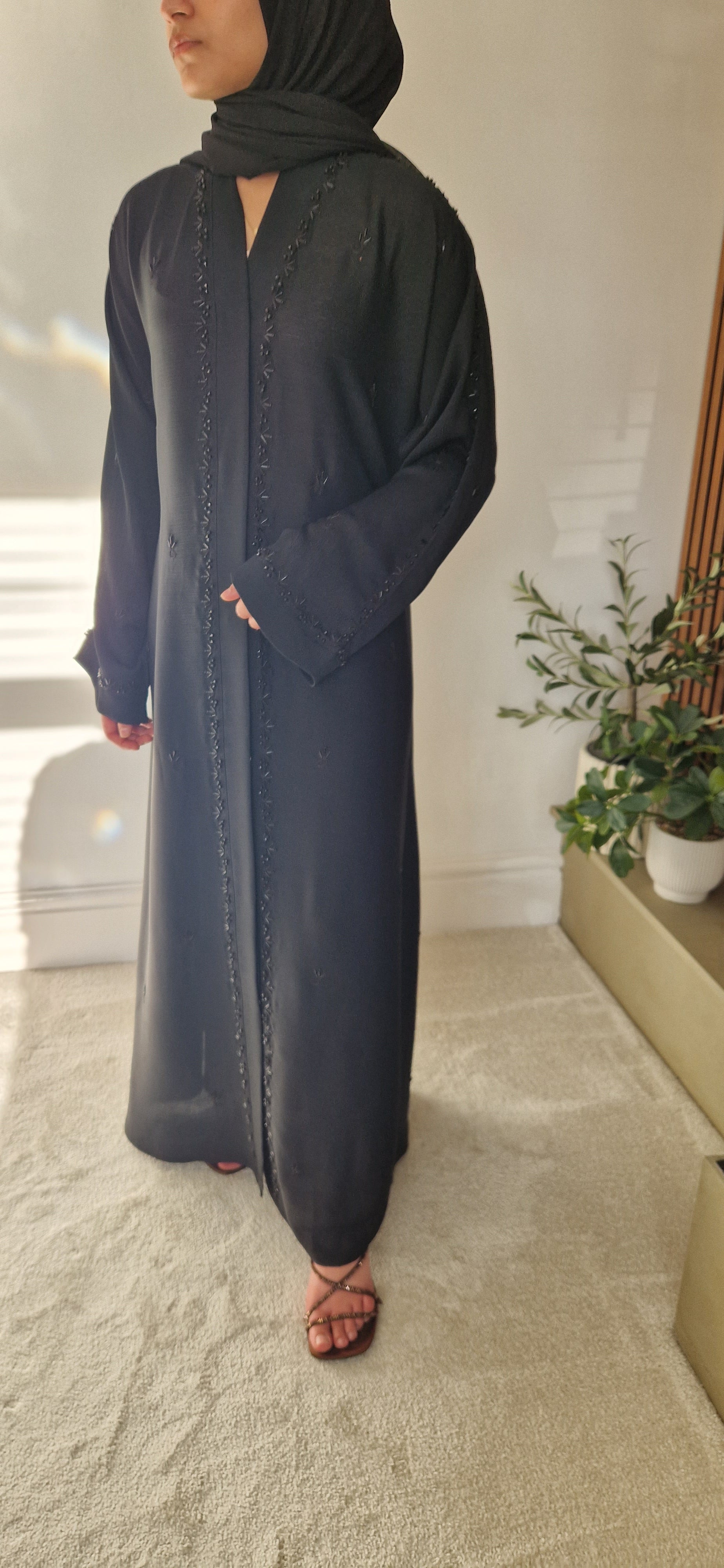 ARISA ABAYA - BLACK