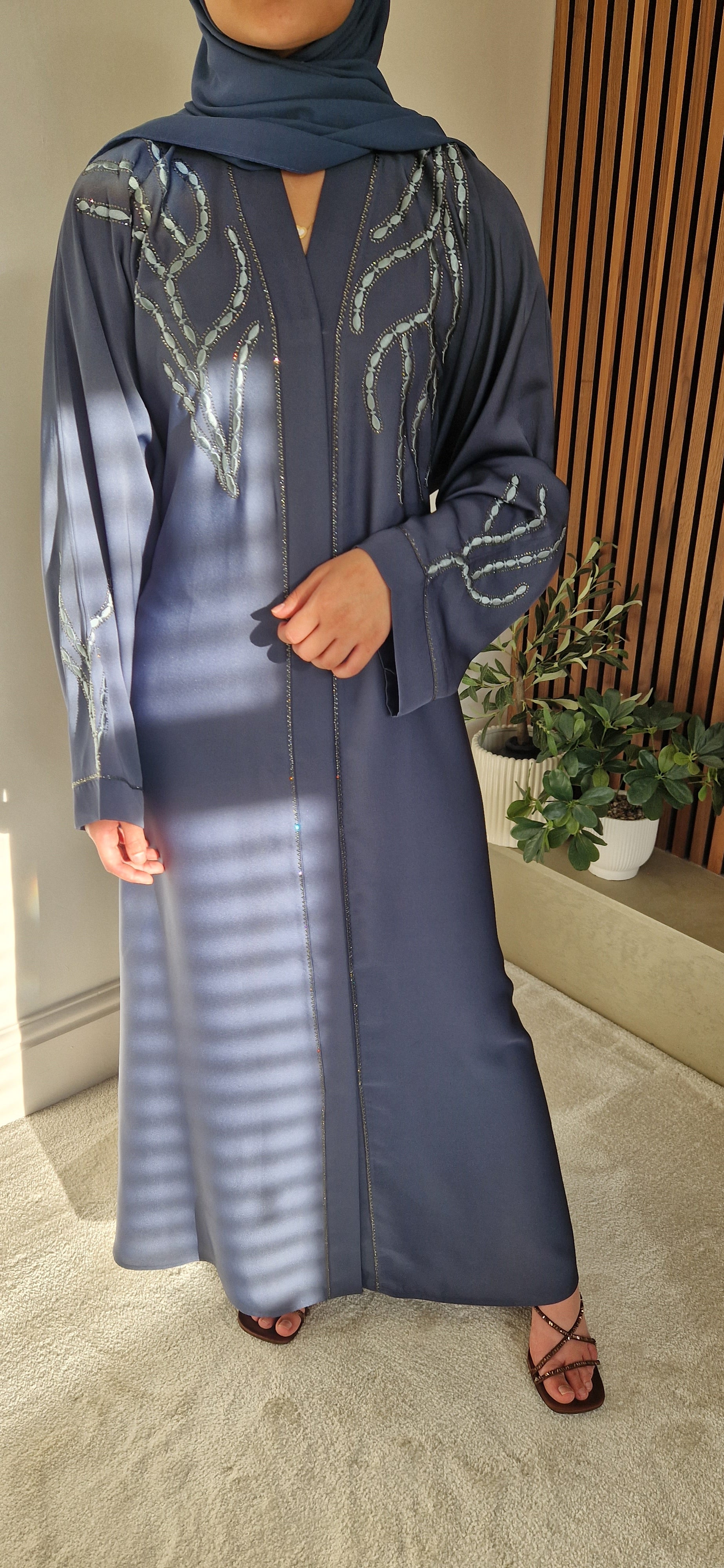 AZIZA GREY ABAYA