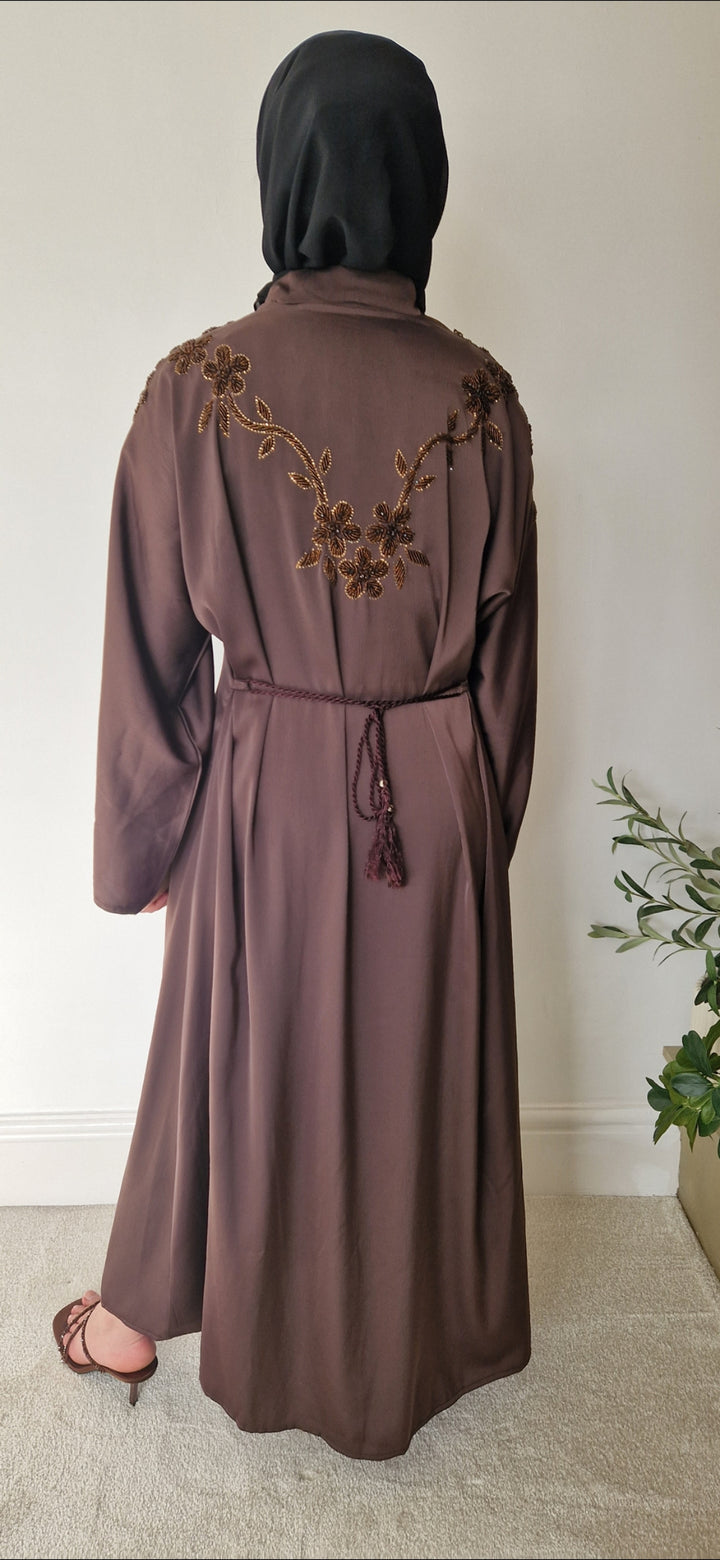 Nuha abaya brown