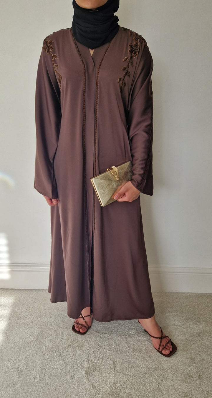 Nuha abaya brown